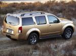 Nissan Pathfinder 2005 года